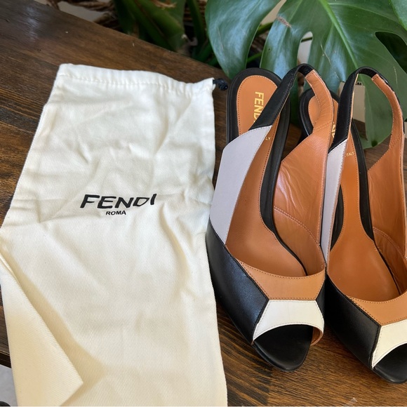 NEW!! FENDI Colorblock Slingback Heels EU 37.5 US7.5 - Picture 11 of 15